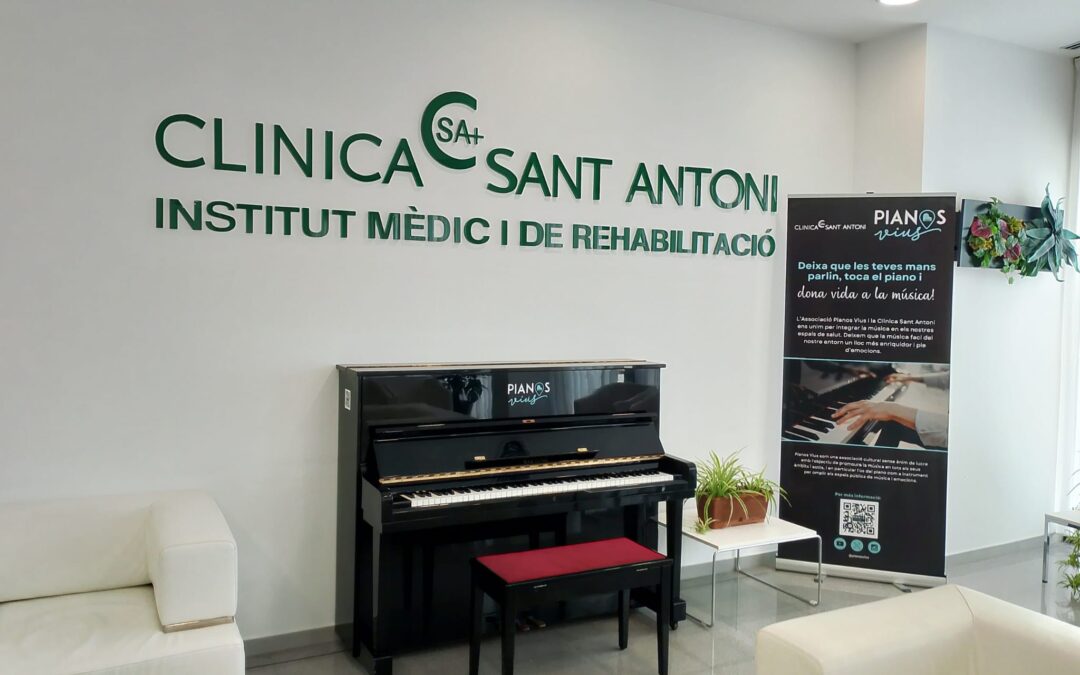 La música que nos une: nuevo piano en el vestíbulo de Clínica Sant Antoni